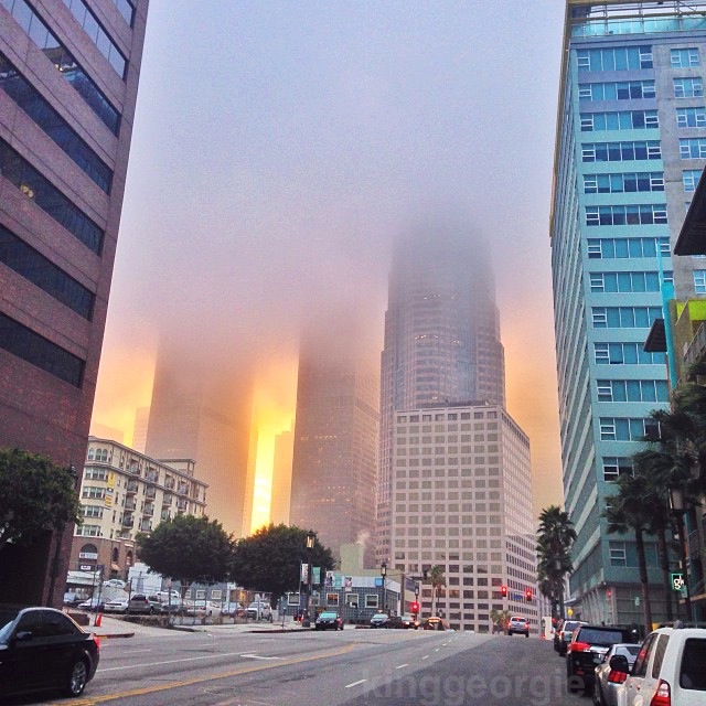 Morning in LA smog