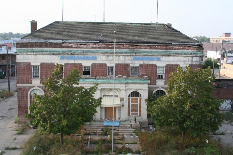 Creepy Abandoned Police Station