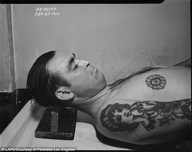 Body of a man in a morgue on on March 29, 1945.
