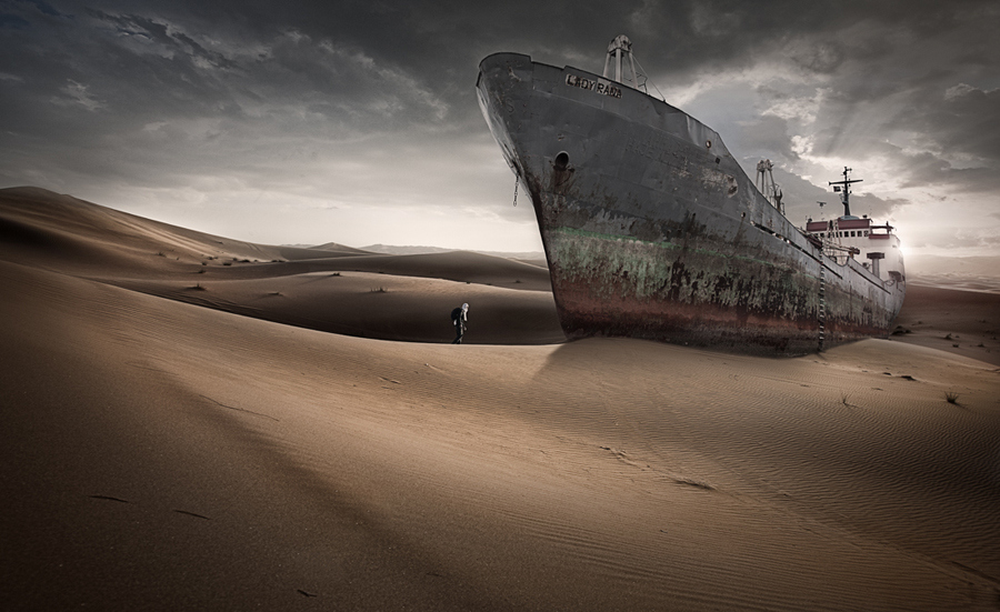 random pic ship desert - Eady Rah