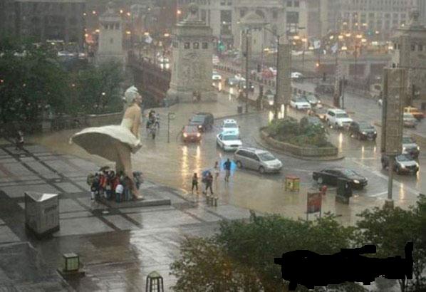 at least the marilyn statue is good for something