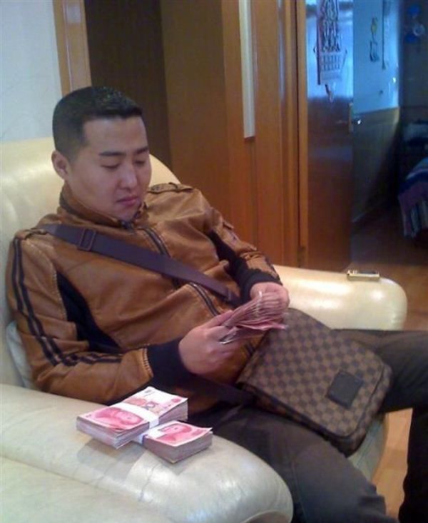 Photos Taken From Chinese Gangster's Phone