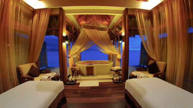 Worlds Sickest 6 Star Hotel Resort In Maldives
