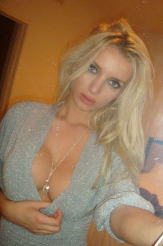 Russian Model Cleavage Picture Ebaum S World