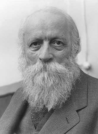 Martin Mordechai Buber (Hebrew: &#1502;&#1512;&#1496;&#1497;&#1503; &#1489;&#1493;&#1489;&#1512;&#8206;; February 8, 1878 – June 13, 1965) was an Austrian-born Jewish philosopher best known for his philosophy of dialogue, a form of religious existentialism centered on the distinction between the I-Thou relationship and the I-It relationship.