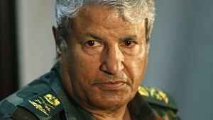 Abdul Fatah Younis  was a senior military officer in Libya but resigned on 22 February 2011 to defect to the rebel side. On 28 July, Younis was placed under arrest to face questioning in Benghazi. Later on in the day Younis was killed under unclear circumstances. He was 67 years old.