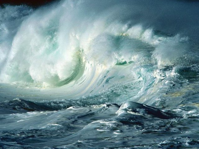 Beautiful Ocean Waves