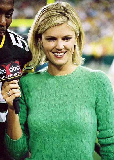 The 5 hottest sports reporters