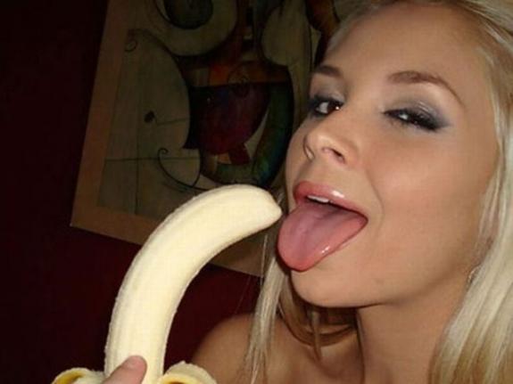 Star4ucker's Sexy Sluts - Going Bananas