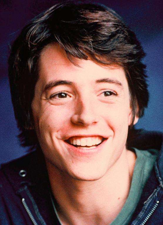 Matthew Broderick. 1987, Matthew Broderick and his then girlfriend and Ferris Bueller's Day Off co-star, Jennifer Grey, were on vacation in Ireland. Broderick mistakenly drove the wrong way on a street and crashed into on oncoming vehicle. The driver and passenger in the other car both died from their injuries.