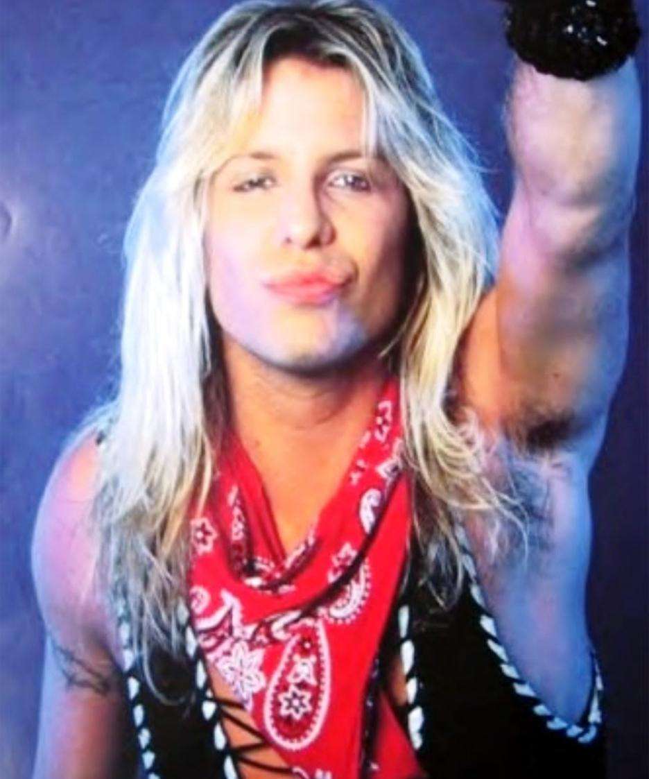 Vience Neil. In 1984, Motley Crue frontman Vince Neil was involved in a drunk driving accident in which his passenger, Nicholas "Razzle" Dingley, was killed. The two individuals in the other car also suffered brain damage. Though Neil's blood alcohol level was at .17 at the time of the accident, he spend only 15 days in jail.