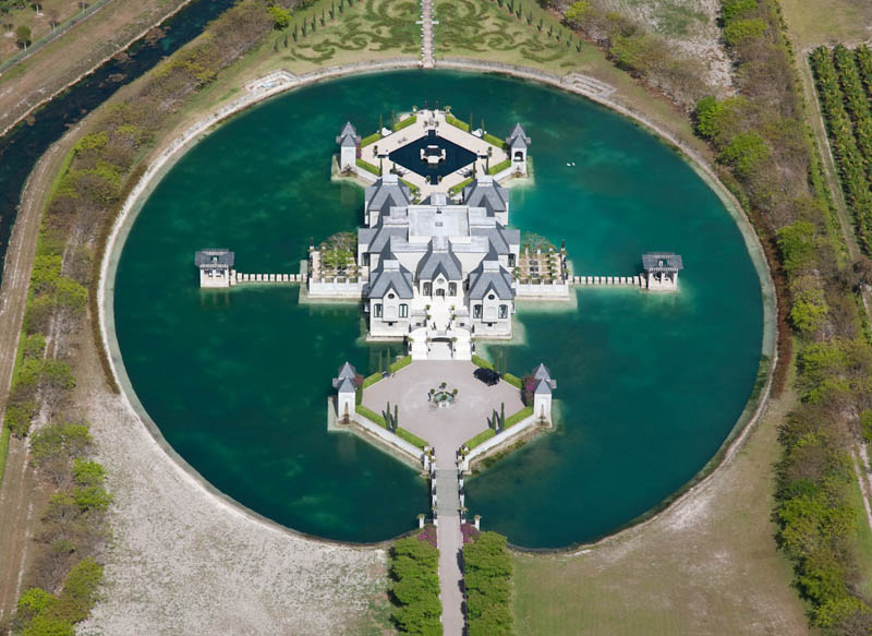 A Castle in Miami?
