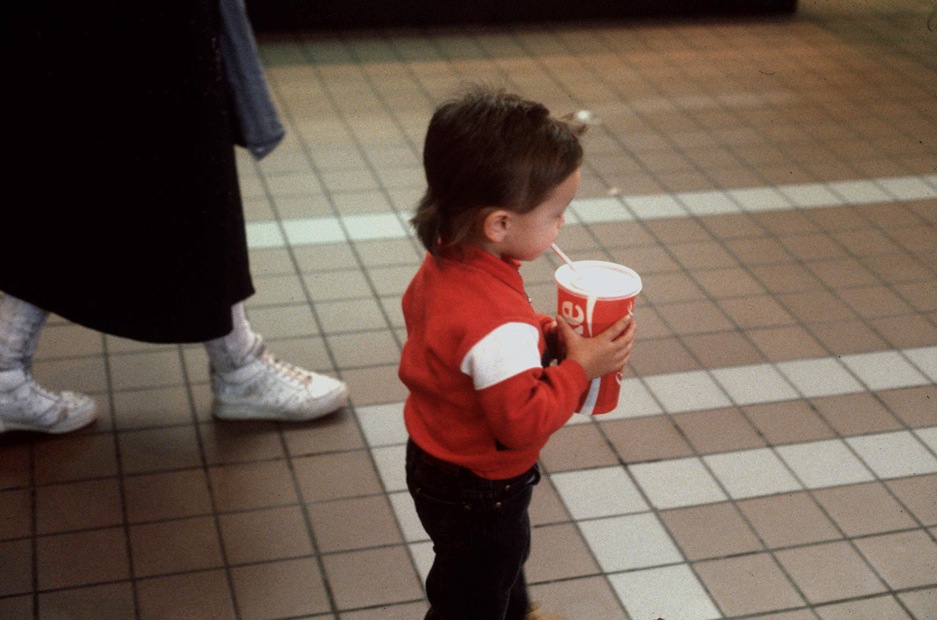 nostalgia - vintage pictures of American malls taken in the 1980s and 1990s