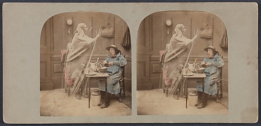 vintage ghost in the stereoscope