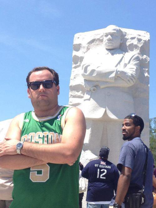 This guy and MLK approving of highly original tourist photos