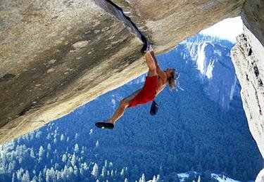 Free Solo Climbing with no ropes needed