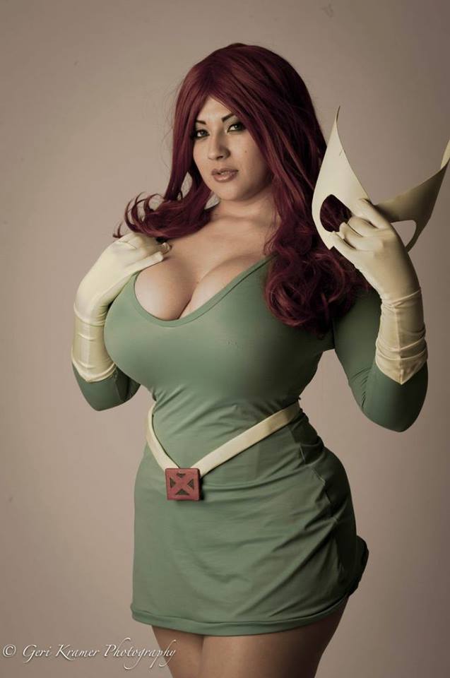 Cosplayer Ivy Doomkitty.