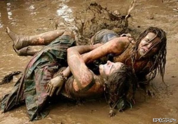 Girls Mud Fight