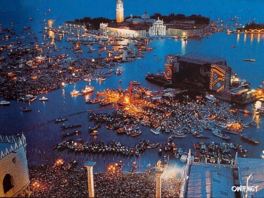 Pink Floyd Concert, Venice, 1989