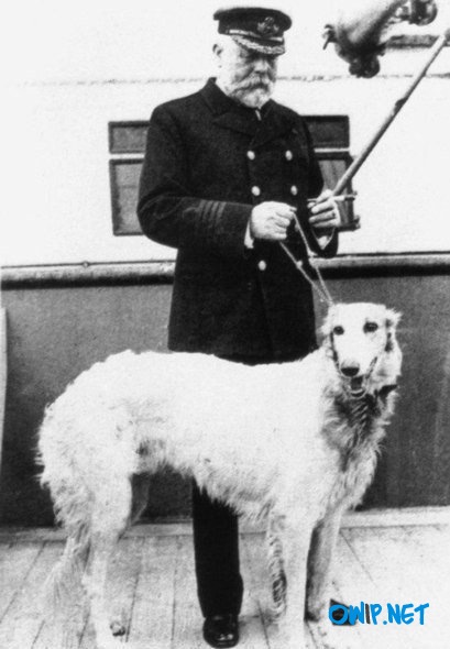 Captain Smith with his dog on the Titanic, 1912
