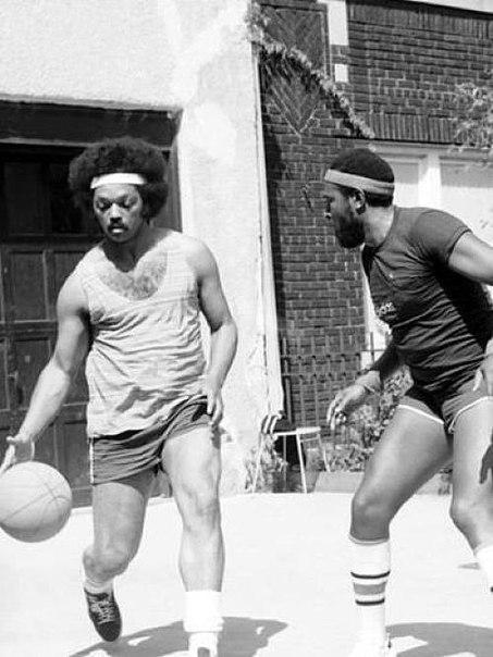 Jesse Jackson and Marvin Gaye playing basketball in 1970
