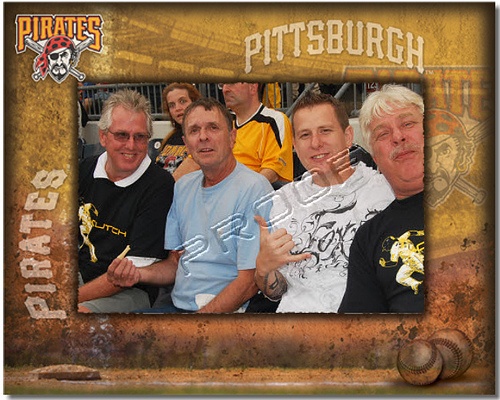 photobomb pittsburgh pirates - Dirates Pittsburgh Pirate