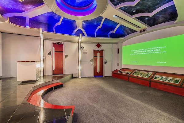 The seller has dubbed it the “USS Cyrus.”ThisTexas native has taken Star Trek fandom to a whole new quadrant, and turned his home into a Trekkie paradise. Which he’s now selling.