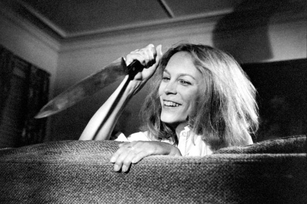 Behind the scenes on the set of horror classic ‘Halloween’