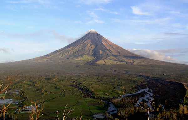 volcanoes in the philippines