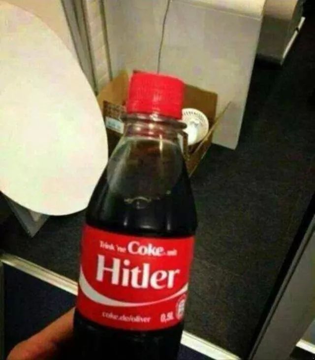 35 WTF Pics and Gif's To Start Your Week Off Right