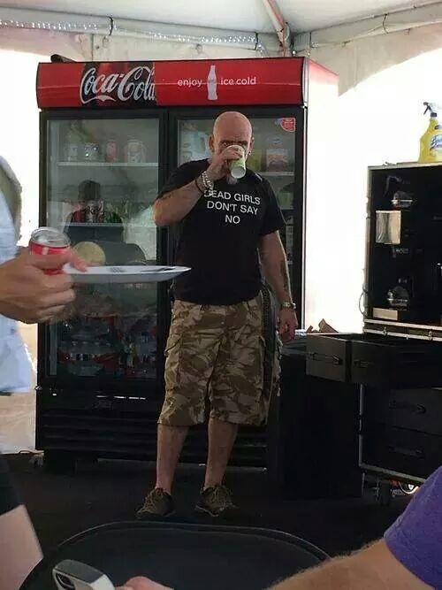 35 WTF Pics and Gif's To Start Your Week Off Right