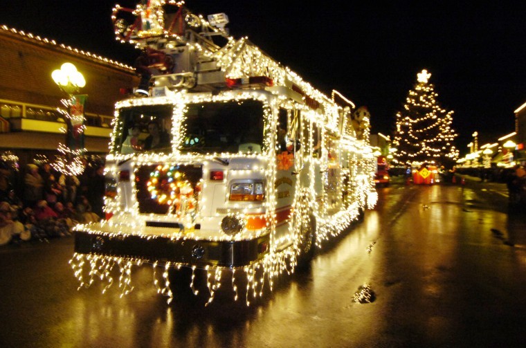 ladder truck christmas lights