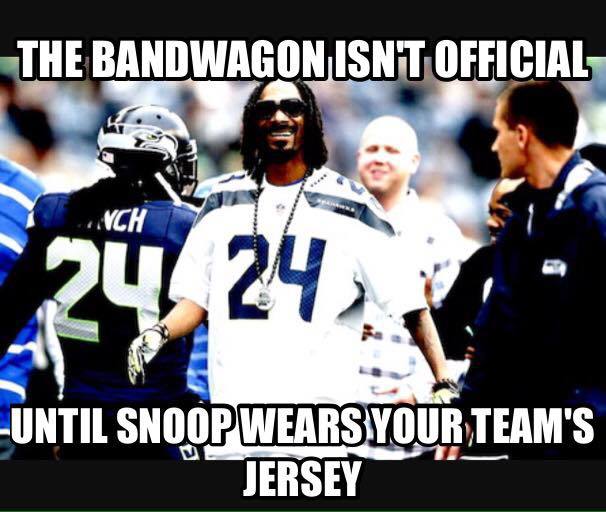successful black man meme - The Bandwagon Isnt Official Avch 20.24 Until Snoopwears Your Team'S Jersey