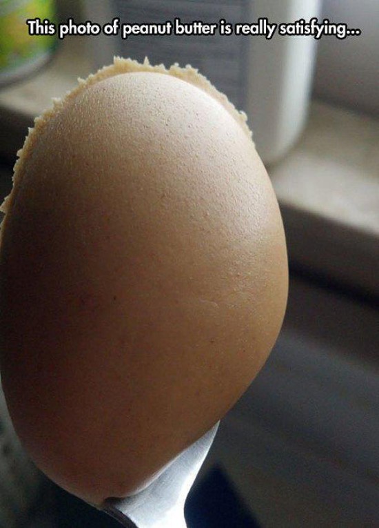 satisfying peanut butter scoop - This photo of peanut butter is really satisfying...