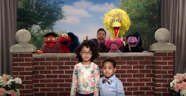 Jimmy Fallon and Sesame Street characters photobomb some kids