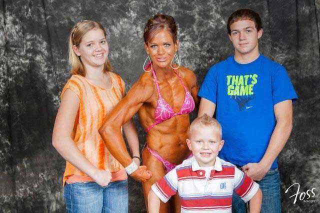 37 Insane Mom and Family Photos!