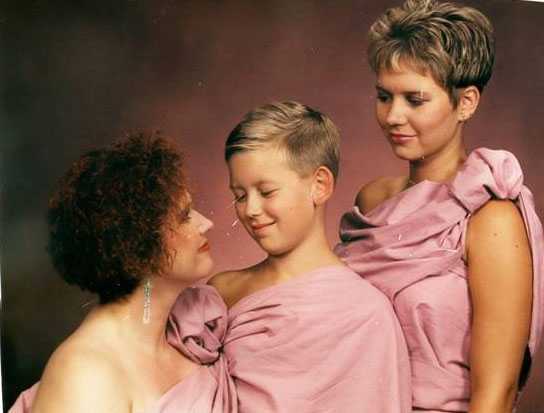 37 Insane Mom and Family Photos!