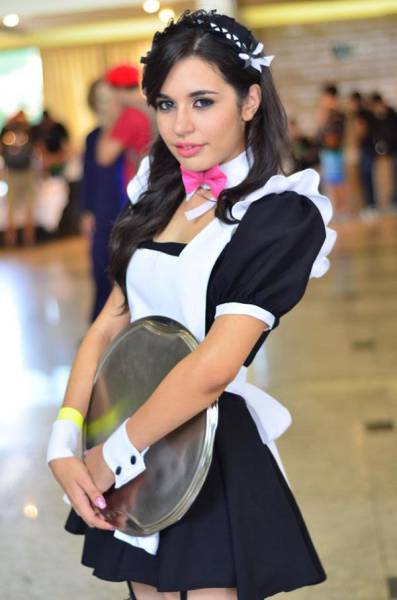 funny maids cosplay