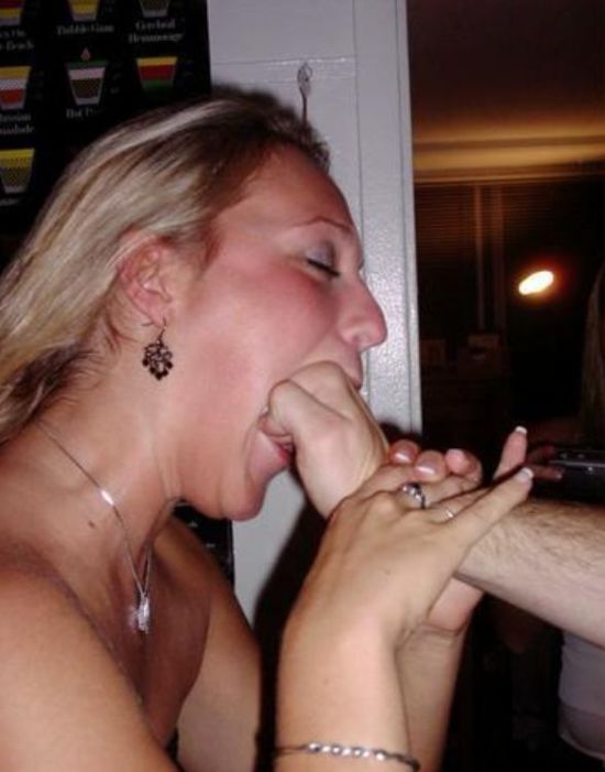 23 Girls Caught Misusing Their Mouth!