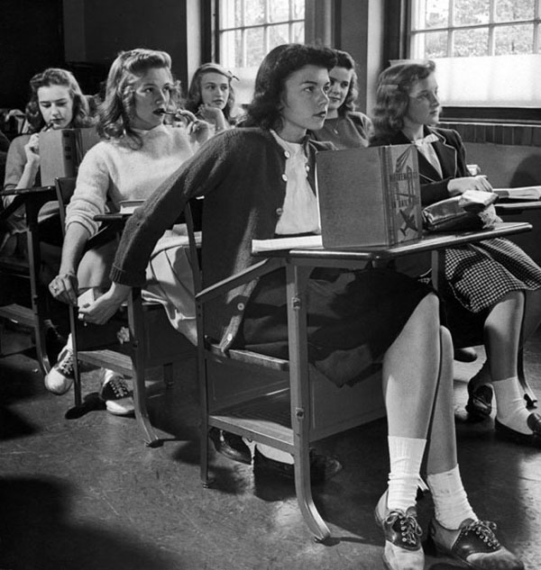 Texting in 1944