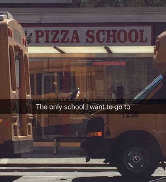 funny pic hogwarts snapchat - Pizza School The only school I want to go to