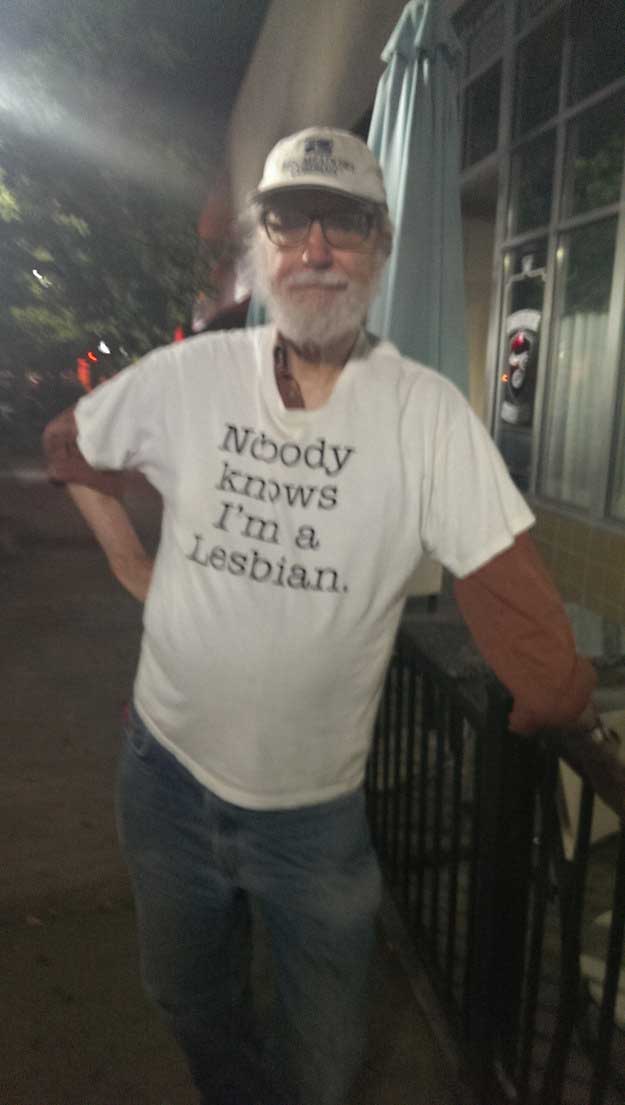 inappropriate t shirts - Noody knows I'm a Lesbian