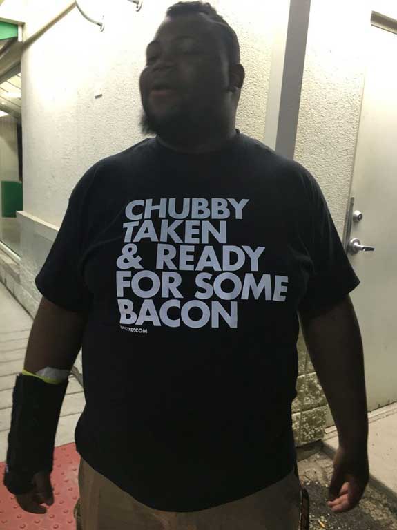 t shirt - Chubby Taken & Ready For Some Bacon Com