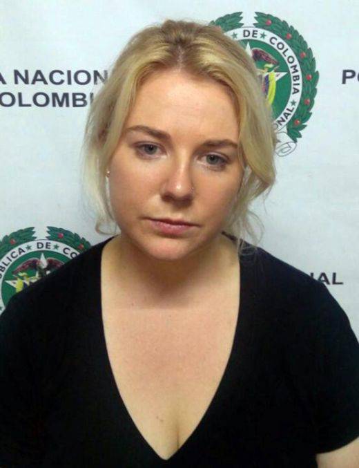 This Australian woman was arrested in Colombia with no less than 18 bags of cocaine, but she is still claiming it was some kind of a trick someone played on her, as she clearly thought they were headphones she was planning to give away as gifts.