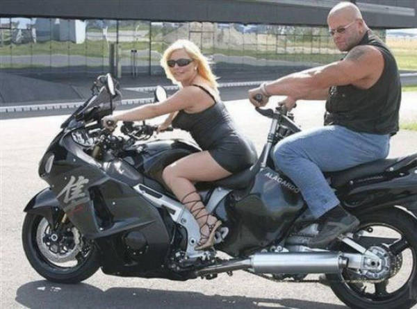 32 Biker Chicks That Make You Want To RIDE