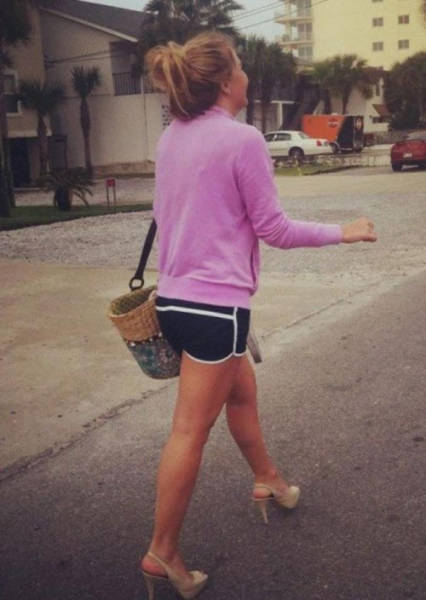 23 Times Embarrassed Girls Were Caught In The Walk Of Shame Funny Gallery Ebaum S World