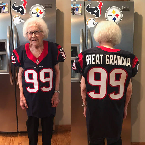 funny pic jj watt great grandmother - Steders Ld Great Grandma Texans 99 99