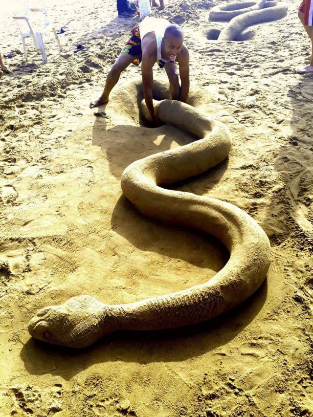 huge snake fake