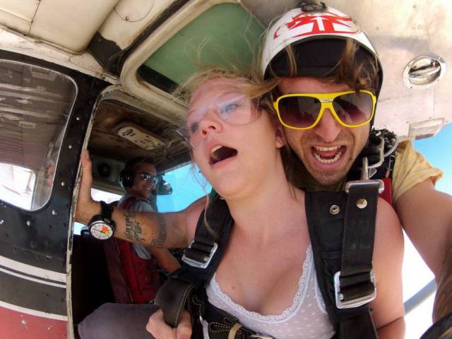cool pic funny skydiving