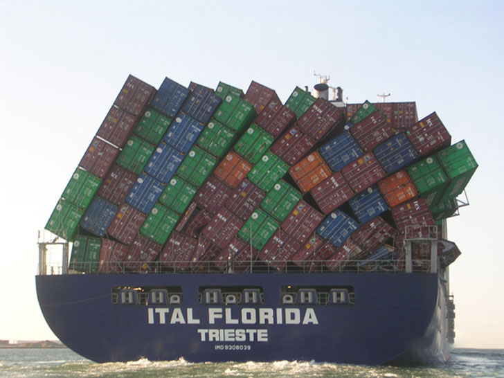 wtf container ship tipping over - P9 baina on Dao Ital Florida Trieste Imo 9300093